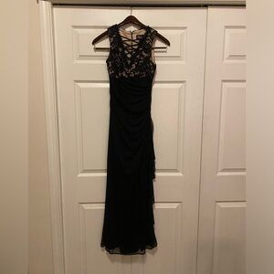 Elegant Black Lace Evening Dress